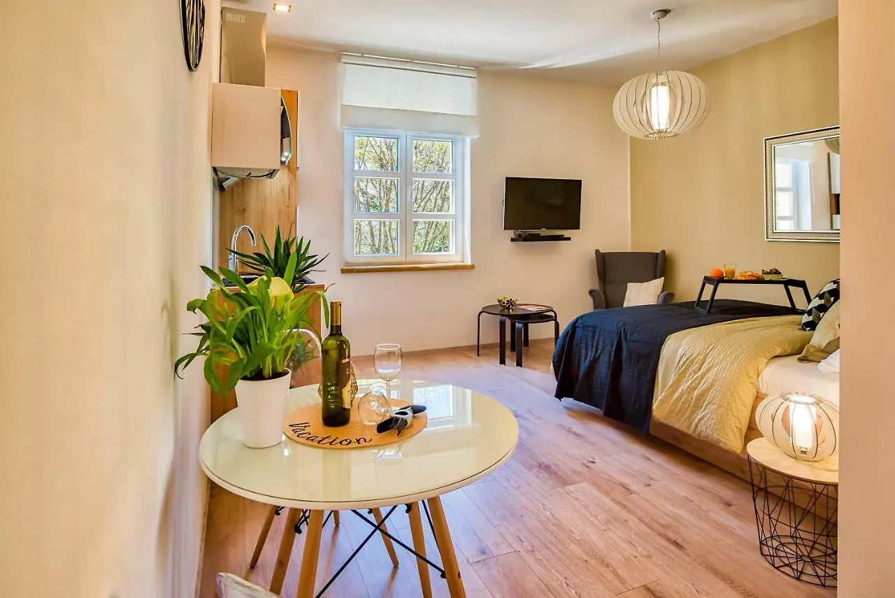 Parkside Apartments Pula