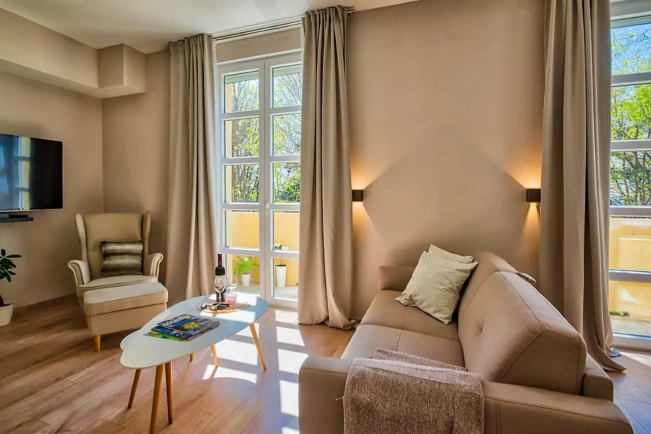 Parkside Apartments Pula