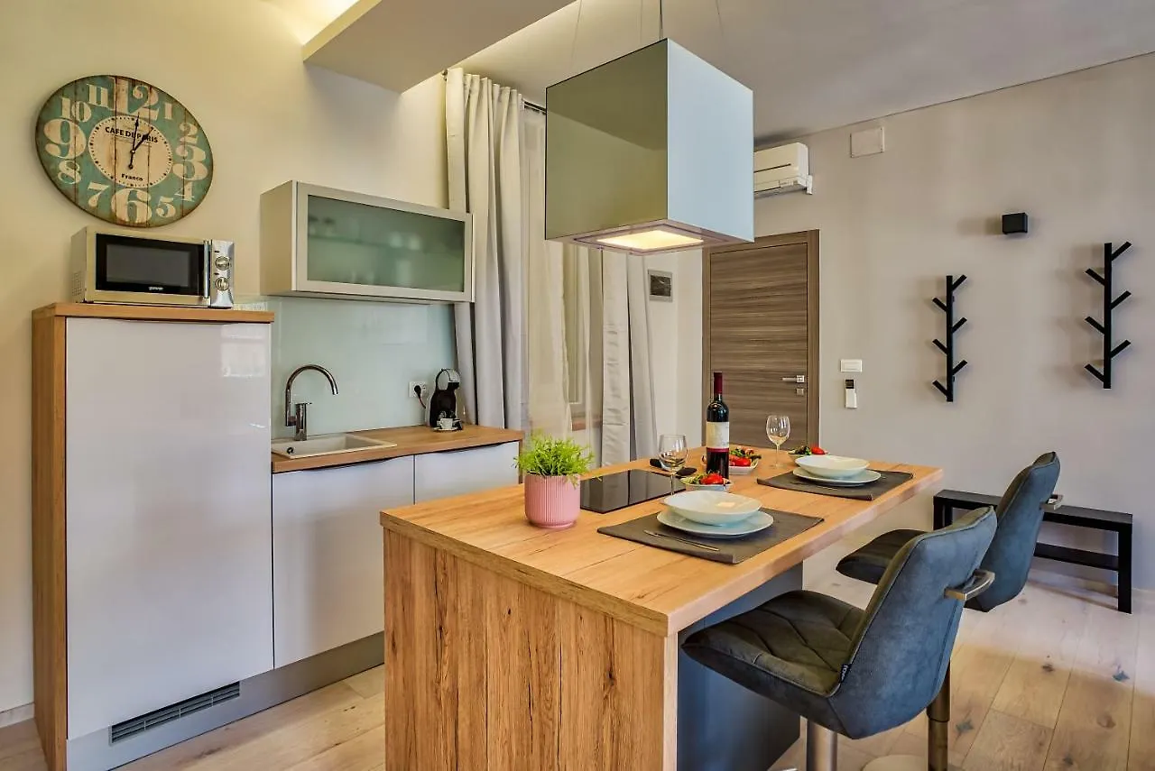 Parkside Apartments Pula Kroatien